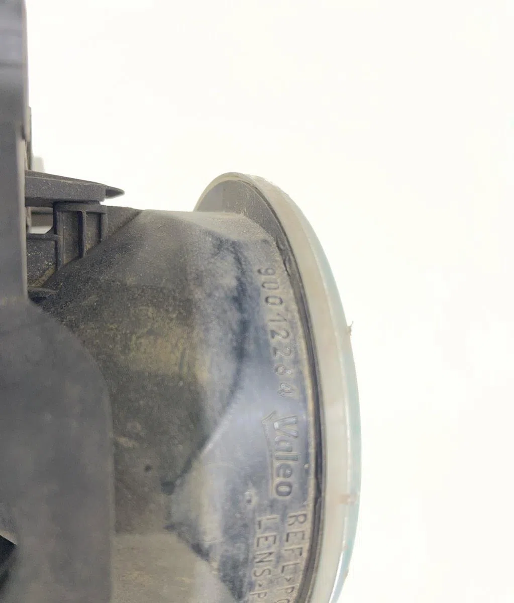 Phare antibrouillard avant gauche RENAULT CLIO 4 PHASE 1 BREAK occasion