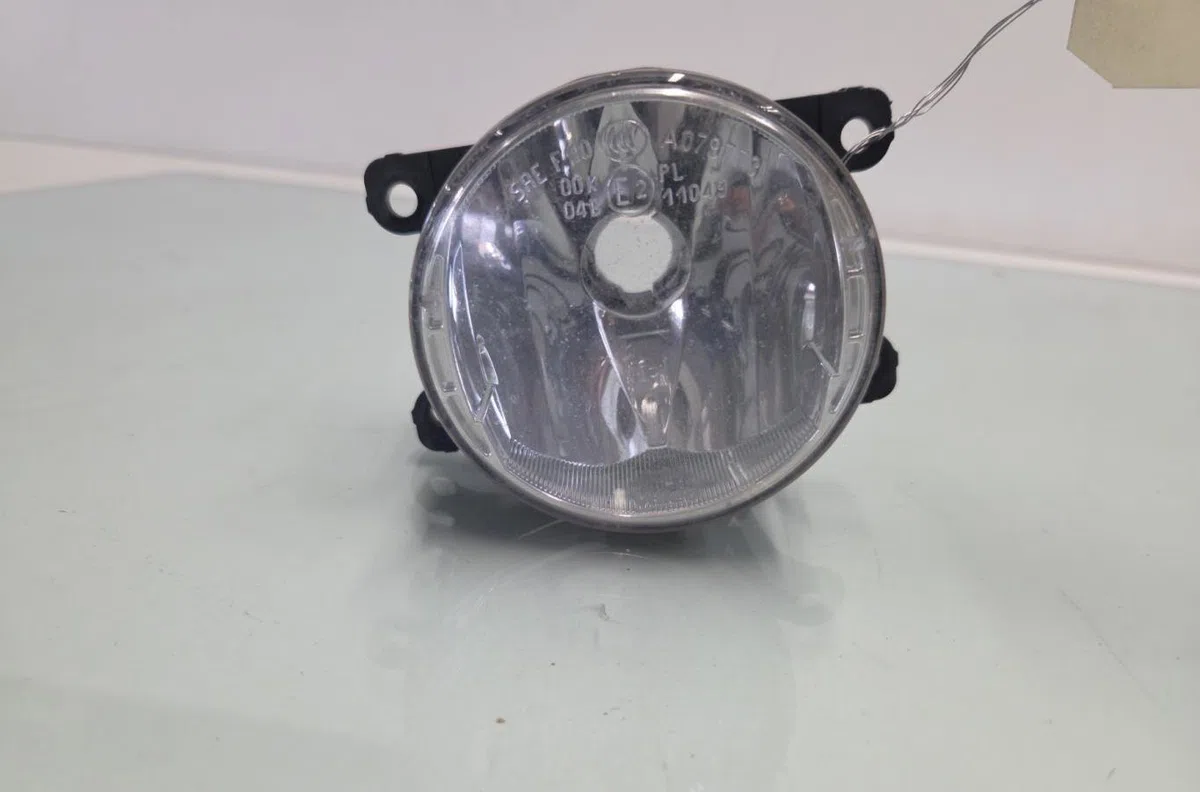 Phare antibrouillard avant gauche RENAULT CLIO 4 PHASE 1 occasion