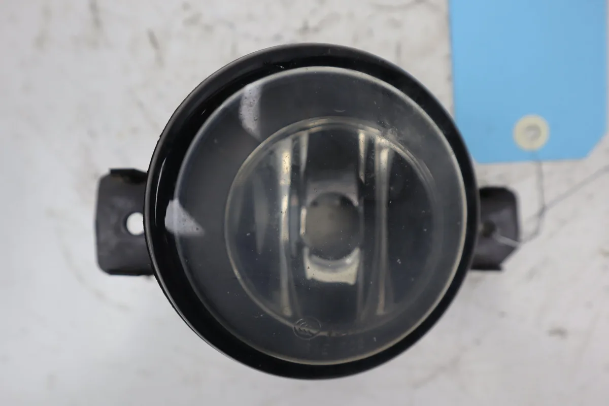 Phare antibrouillard avant gauche RENAULT CLIO CAMPUS II  1.5 DCI 65ch occasion