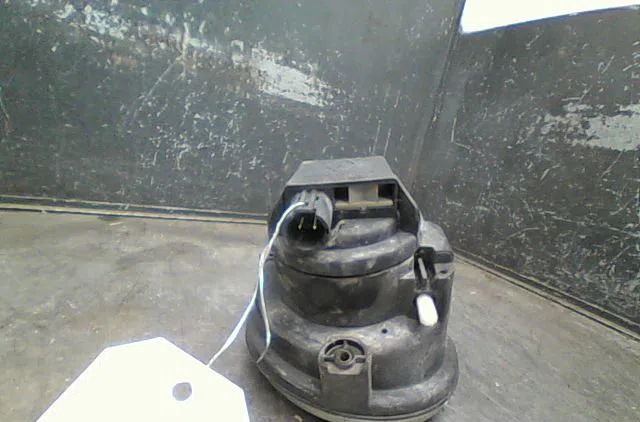 Phare antibrouillard avant gauche Renault CLIO II (BB_, CB_) 1.2 16v (bb05, bb0w, bb11, bb27, bb2t, bb2u, bb2v, cb05,...