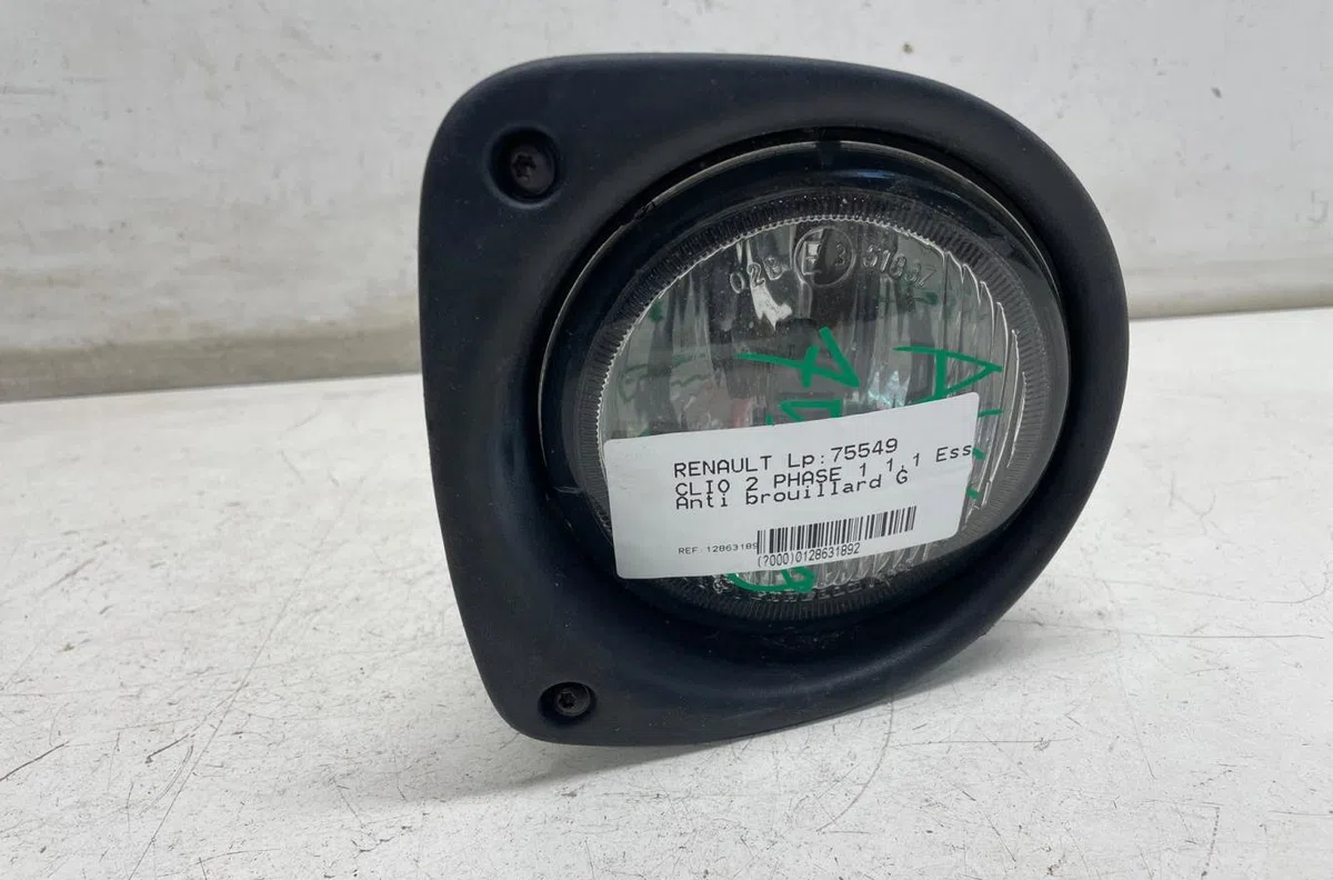 Phare antibrouillard avant gauche Renault CLIO II (BB_, CB_) 1.2 (bb0a, bb0f, bb10, bb1k, bb28, bb2d, bb2h, cb0a,... (19