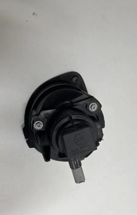 Phare antibrouillard avant gauche Renault CLIO II (BB_, CB_) 1.4 16v (b-cb0p, bb13) (2000-2008) 5 portes occasion