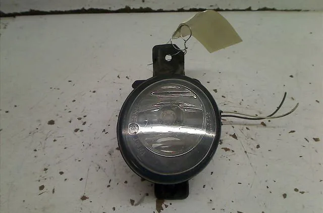 Phare antibrouillard avant gauche Renault CLIO II (BB_, CB_) 1.5 dci (b-cb08) (2001-2005) 5 portes occasion