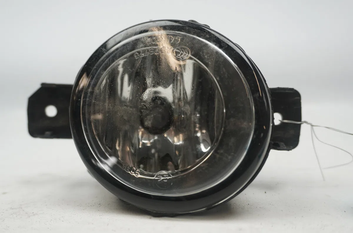 Phare antibrouillard avant gauche Renault CLIO II (BB_, CB_) 1.5 dci (b-cb3m) (2005-2010) 3 portes occasion