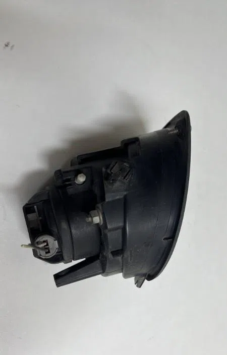 Phare antibrouillard avant gauche Renault CLIO II (BB_, CB_) 1.9 dti (b-cb0u) (1999-2005) occasion