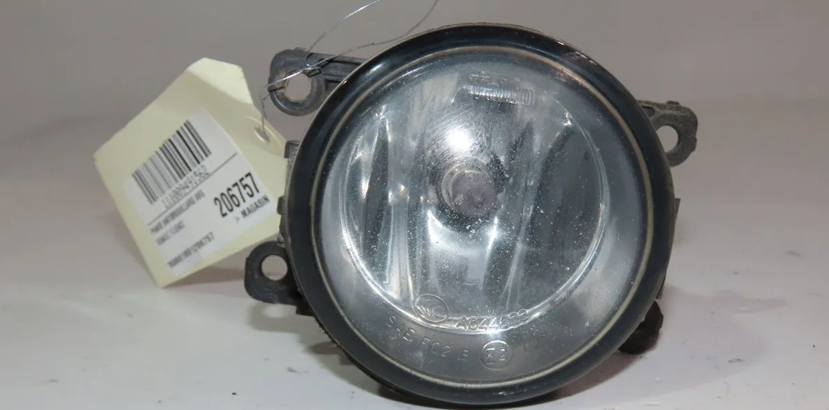Phare antibrouillard avant gauche Renault FLUENCE (L3_) 1.5 dci (l30a) (2010) occasion