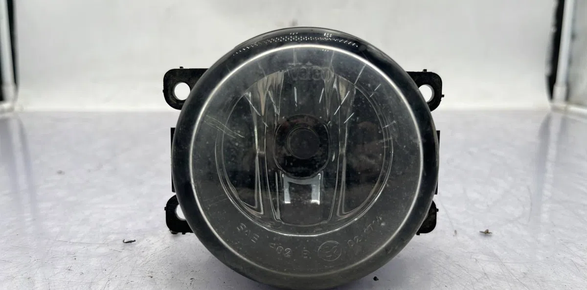 Phare antibrouillard avant gauche RENAULT GRAND SCENIC 2 PHASE 1 occasion