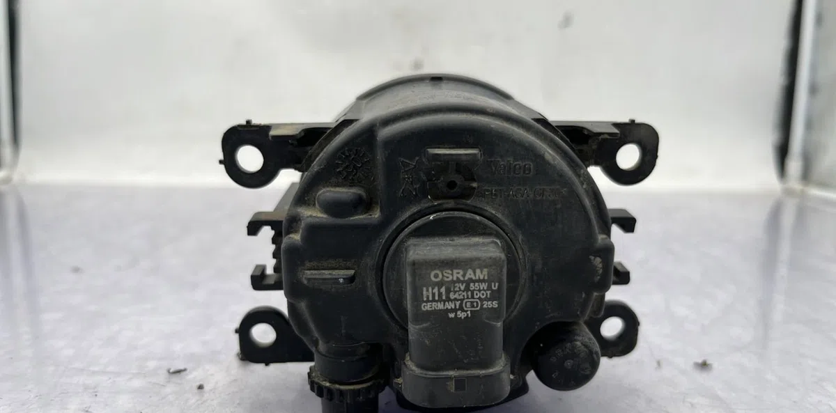 Phare antibrouillard avant gauche RENAULT GRAND SCENIC 2 PHASE 1 occasion