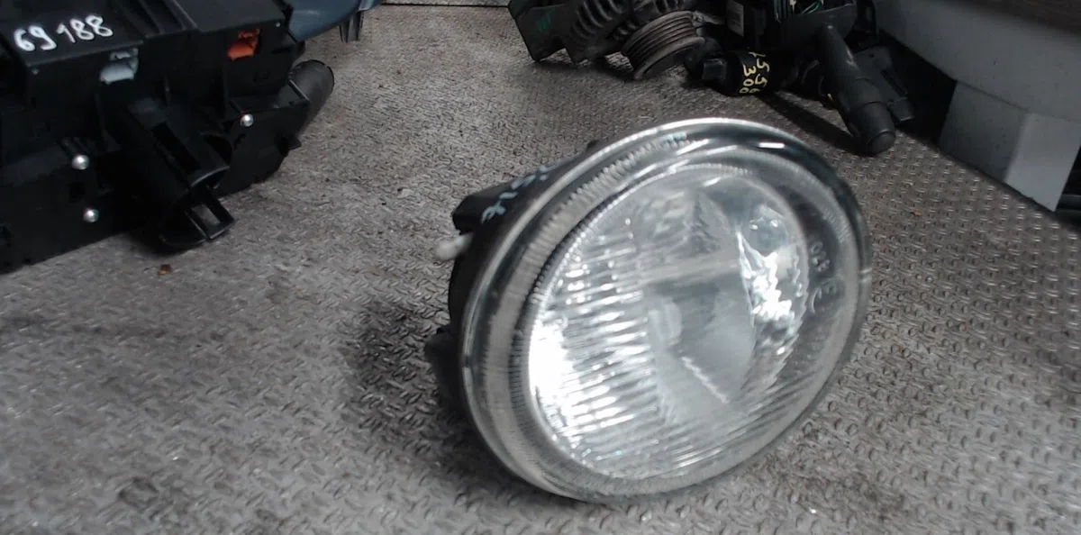 Phare antibrouillard avant gauche RENAULT KANGOO 1  KANGOO 1 PHASE 1 occasion