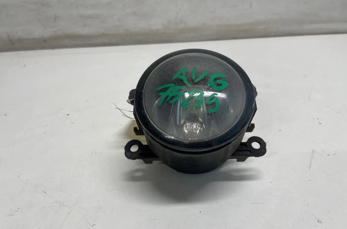 Phare antibrouillard avant gauche Renault KANGOO Express (FW0-1_) 1.5 dci 75 (fw07, fw10, fw04) (2010) 4 portes occasion