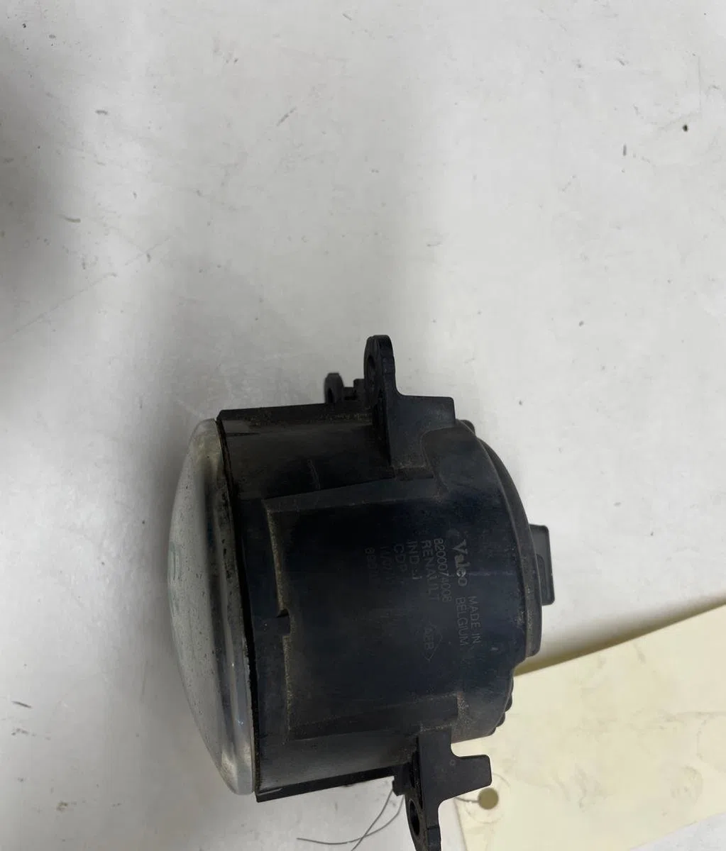 Phare antibrouillard avant gauche Renault KANGOO Express (FW0-1_) 1.5 dci 75 (fw07, fw10, fw04) (2010) 4 portes occasion