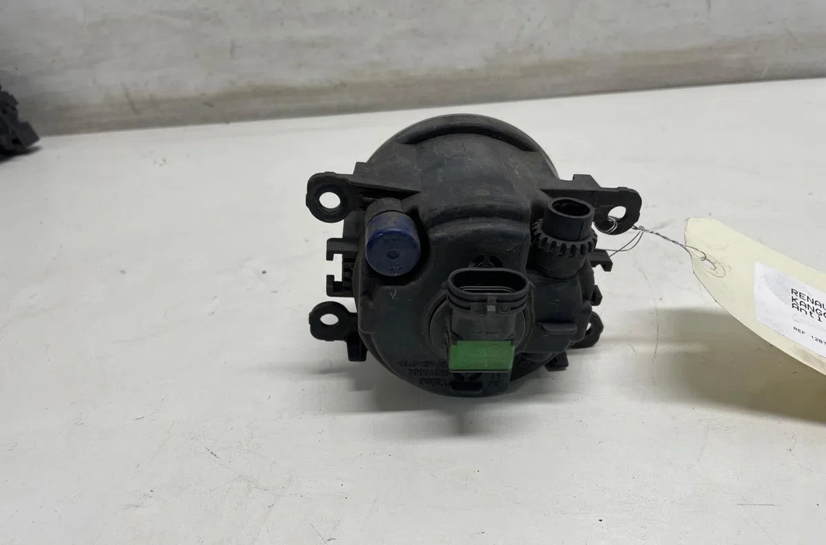 Phare antibrouillard avant gauche Renault KANGOO Express (FW0-1_) 1.5 dci 75 (fw07, fw10, fw04) (2010) 4 portes occasion