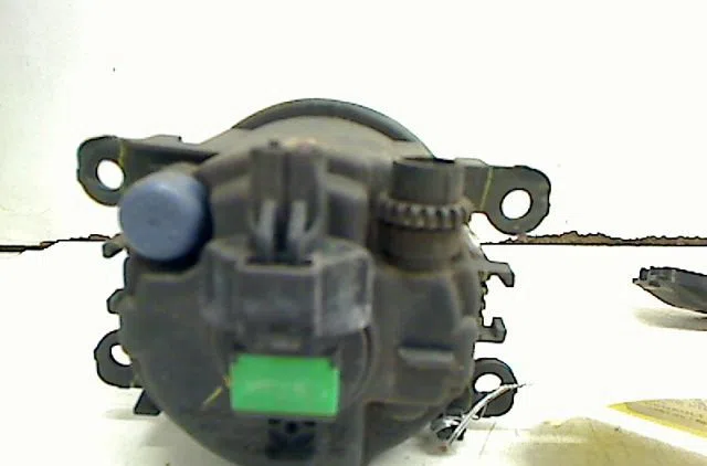 Phare antibrouillard avant gauche Renault KANGOO - GRAND KANGOO II (KW0-1_) 1.5 dci 85 (kw0k, kw0l, kw0b) (2008) 4 porte