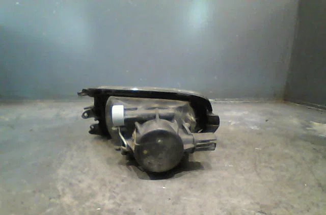 Phare antibrouillard avant gauche Renault LAGUNA I (B56_, 556_) 1.8 (1995-2001) occasion