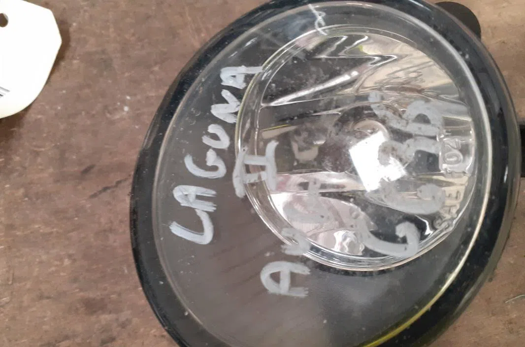Phare antibrouillard avant gauche Renault LAGUNA II (BG0-1_) 1.9 dci (bg08, bg0g) (2001-2007) occasion