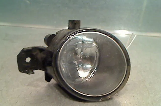 Phare antibrouillard avant gauche RENAULT LAGUNA II Phase 1 11-2000--03-2005 occasion