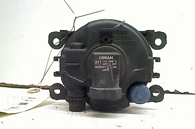 Phare antibrouillard avant gauche Renault LAGUNA III Grandtour (KT0-1) 1.5 dci (kt0a, kt0r, kt02) (2007-2015) occasion
