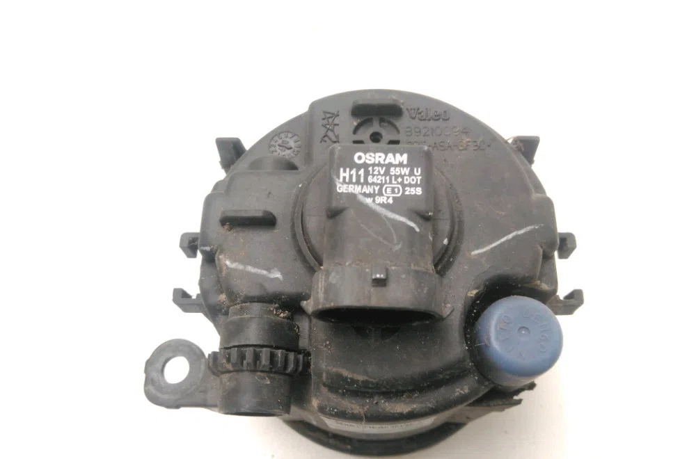 Phare antibrouillard avant gauche Renault MEGANE III 3-5 portes (BZ0-1_, B3_) 1.4 tce (bz0f, bz1v) (2009) occasion