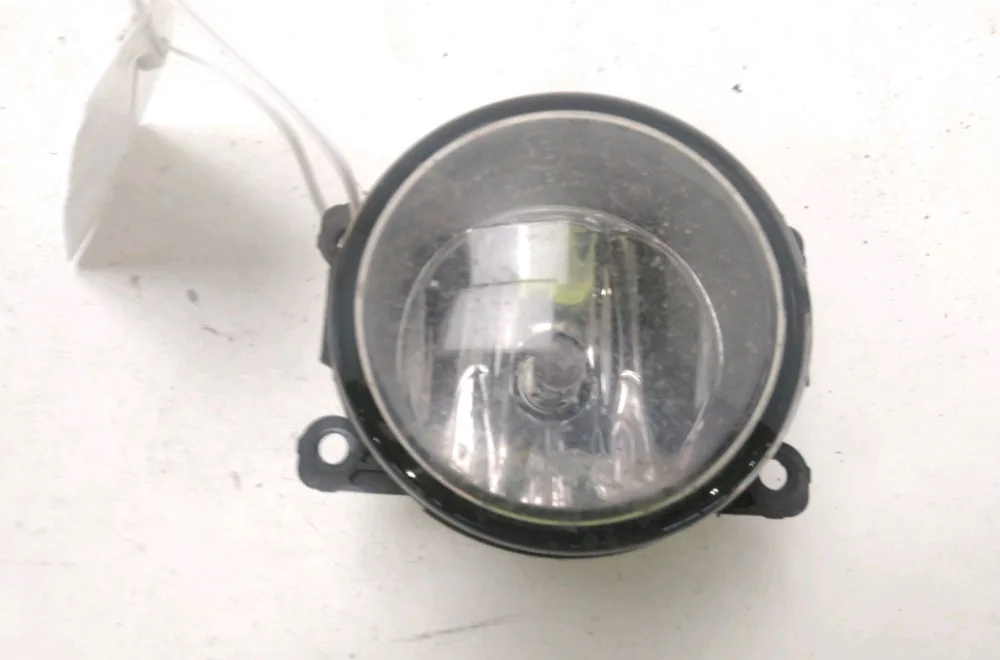 Phare antibrouillard avant gauche Renault MEGANE III 3-5 portes (BZ0-1_, B3_) 1.5 dci (bz1g, bz1w, bz0r) (2013-2015) 5 p