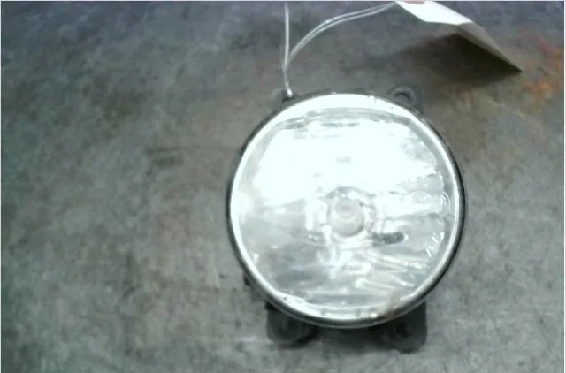 Phare antibrouillard avant gauche Renault SCÉNIC III (JZ0-1_) 1.5 dci (jz02, jz0r) (2010) occasion