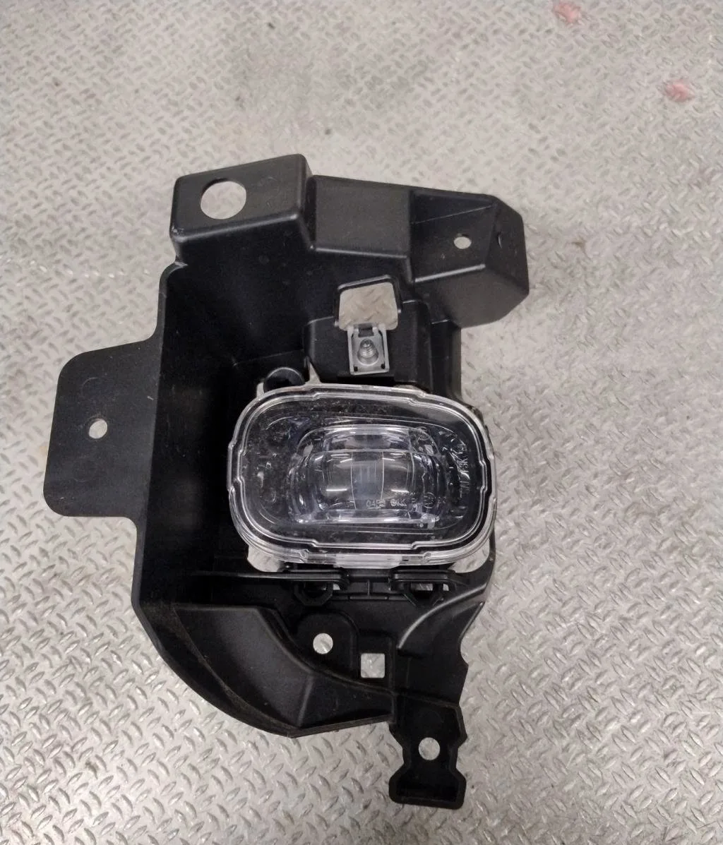 Phare antibrouillard avant gauche RENAULT TRAFIC 3 TRAFIC 3 LONG PHASE 1 occasion