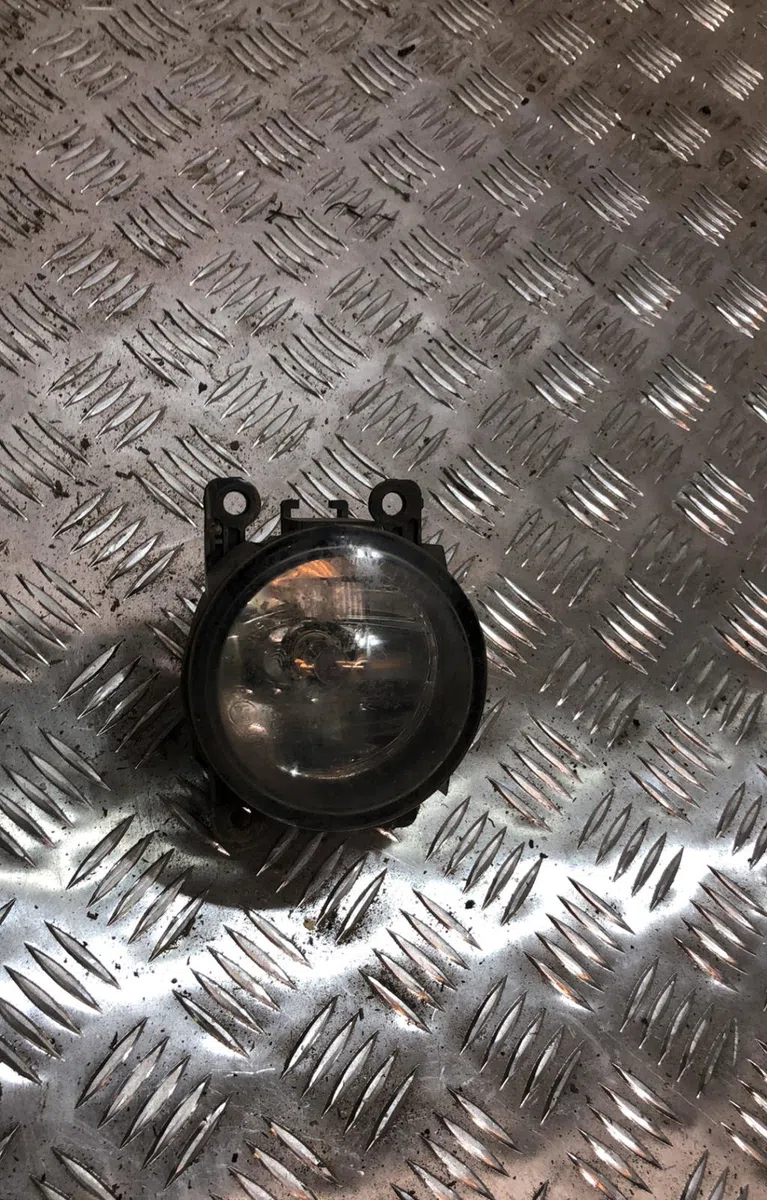 Phare antibrouillard avant gauche RENAULT TWINGO 2 PHASE 1 occasion