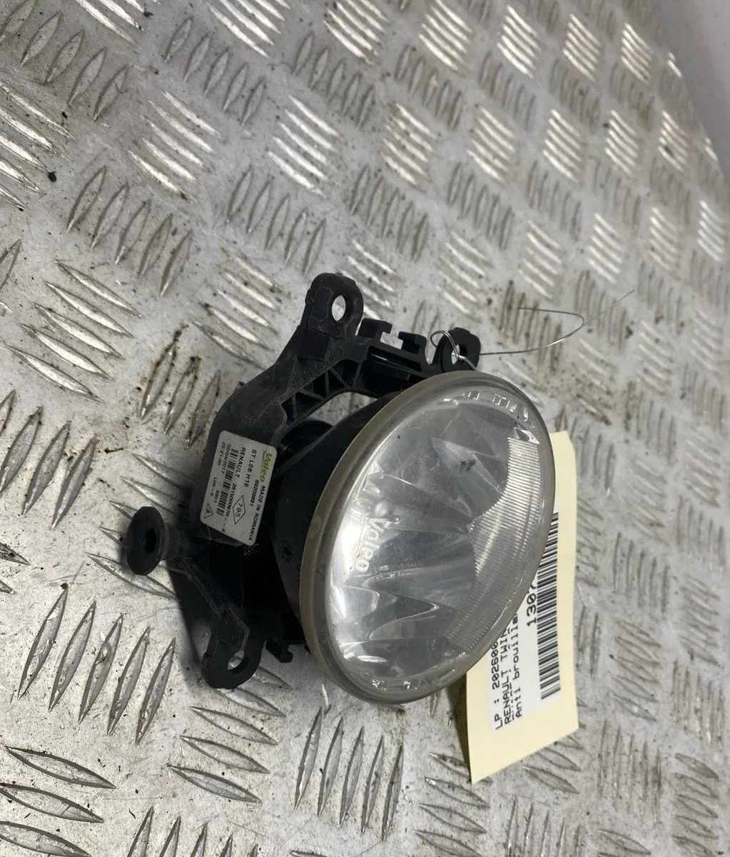 Phare antibrouillard avant gauche RENAULT TWINGO 3 PHASE 1 occasion