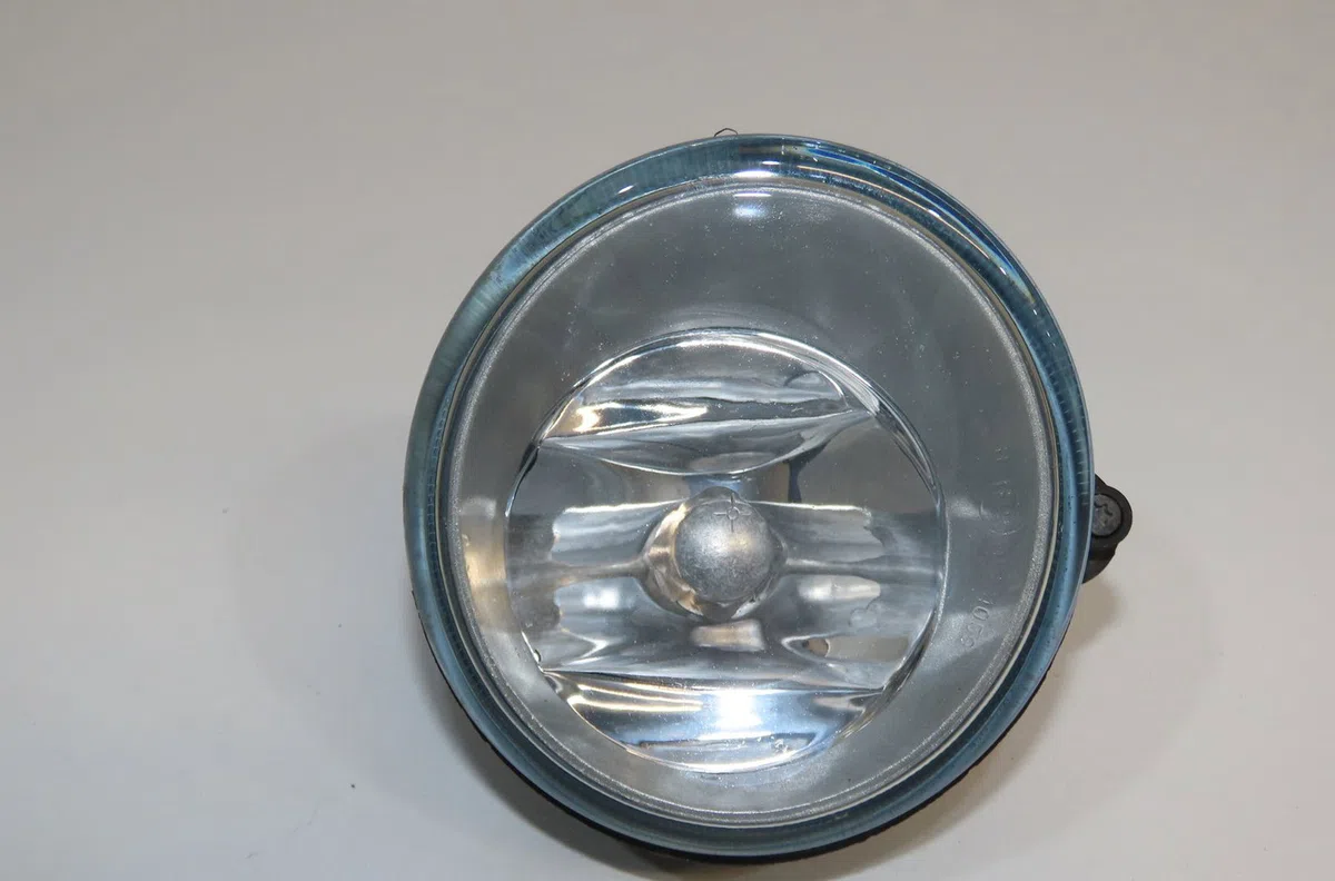 Phare antibrouillard avant gauche Renault TWINGO I (C06_) 1.2 16v (c06c, c06d, c06k) (2001-2007) 3 portes occasion