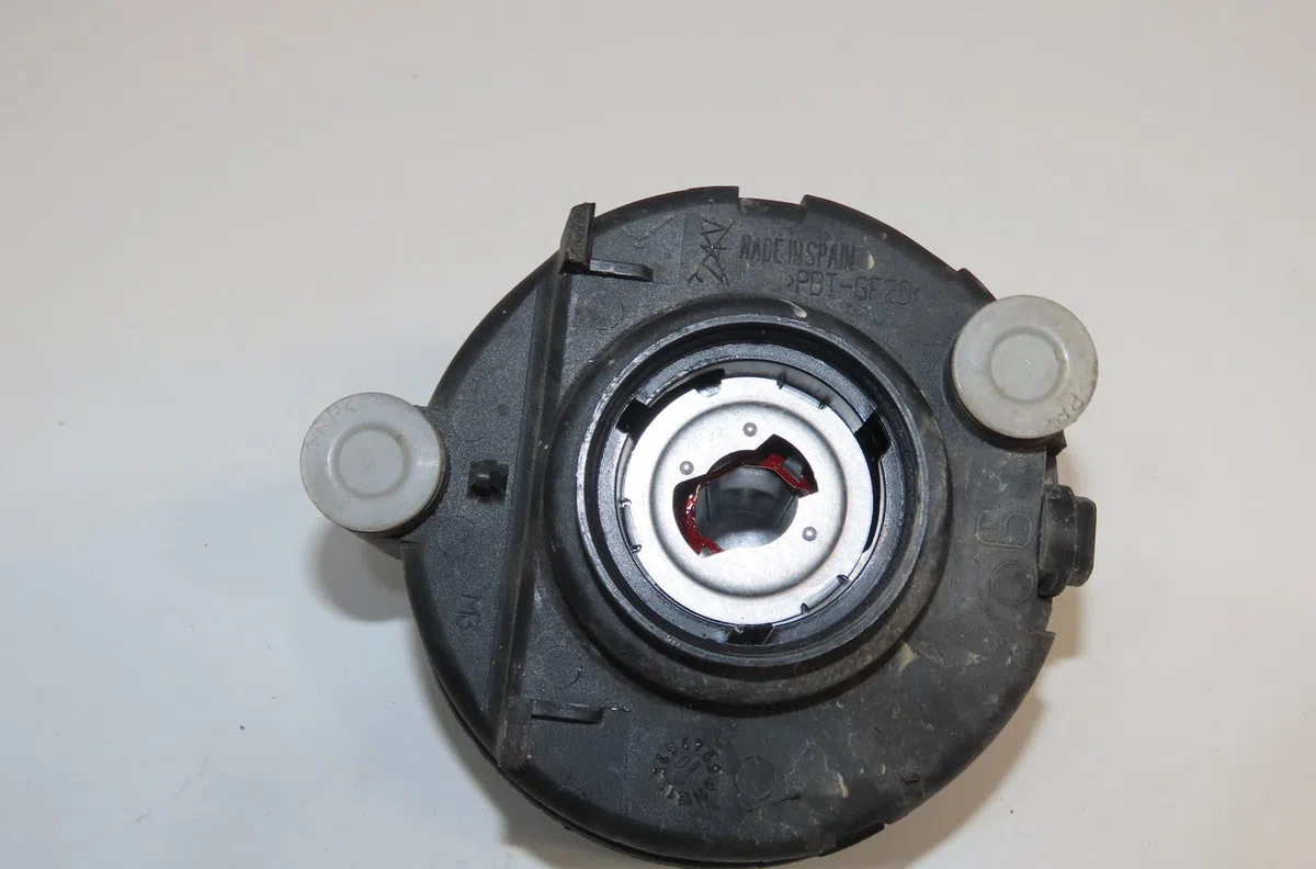 Phare antibrouillard avant gauche Renault TWINGO I (C06_) 1.2 16v (c06c, c06d, c06k) (2001-2007) 3 portes occasion
