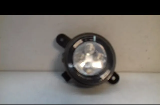 Phare antibrouillard avant gauche Renault TWINGO III (BCM_, BCA_) 1.0 sce 70 (2014) 5 portes occasion
