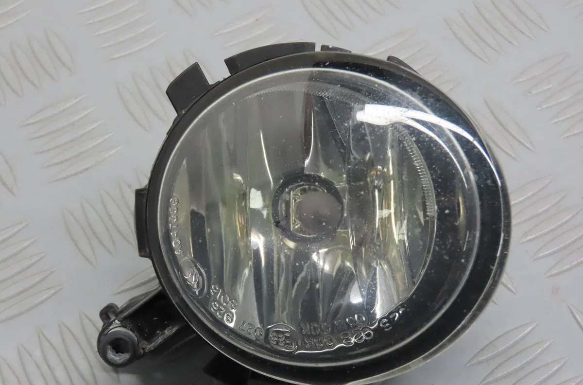 Phare antibrouillard avant gauche Seat IBIZA IV (6J5, 6P1) 2.0 tdi (2010-2015) occasion