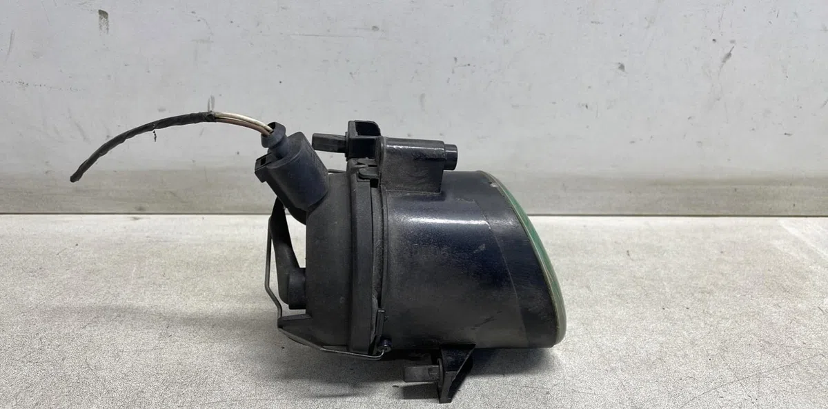 Phare antibrouillard avant gauche Seat LEON (1P1) 2.0 tdi 16v (2005-2012) occasion
