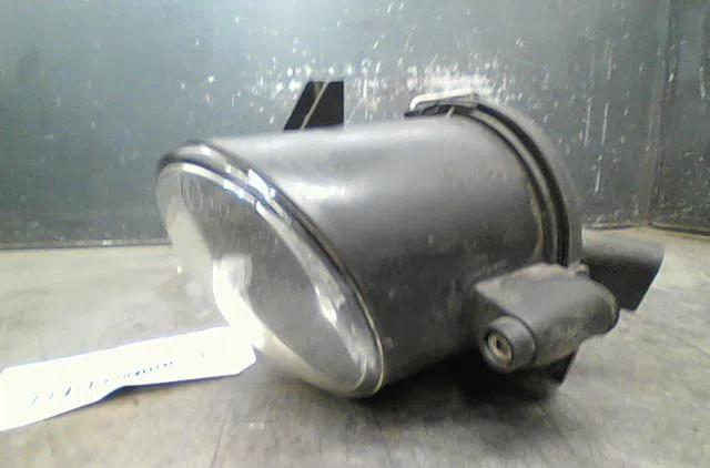 Phare antibrouillard avant gauche Seat TOLEDO III (5P2) 2.0 tdi 16v (2004-2009) occasion