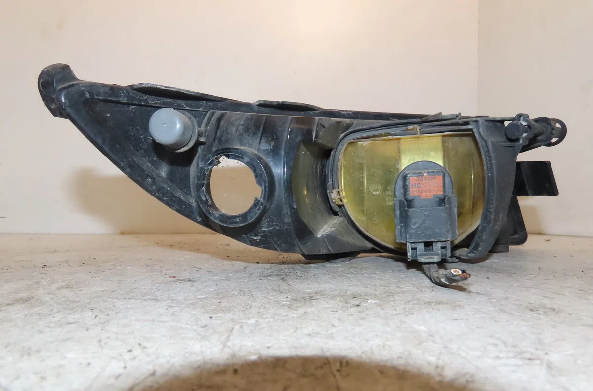Phare antibrouillard avant gauche Skoda FABIA II (542) 1.6 tdi (2010-2014) occasion