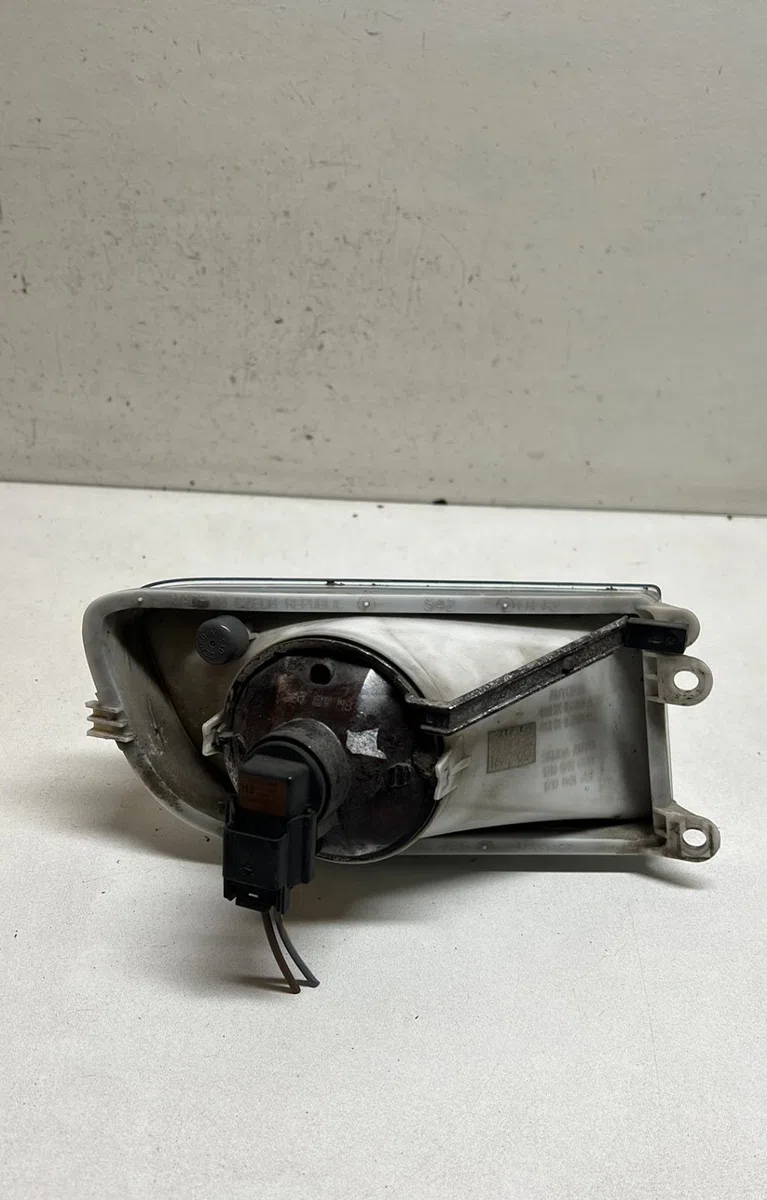 Phare antibrouillard avant gauche Skoda OCTAVIA II (1Z3) 1.9 tdi (2004-2010) occasion