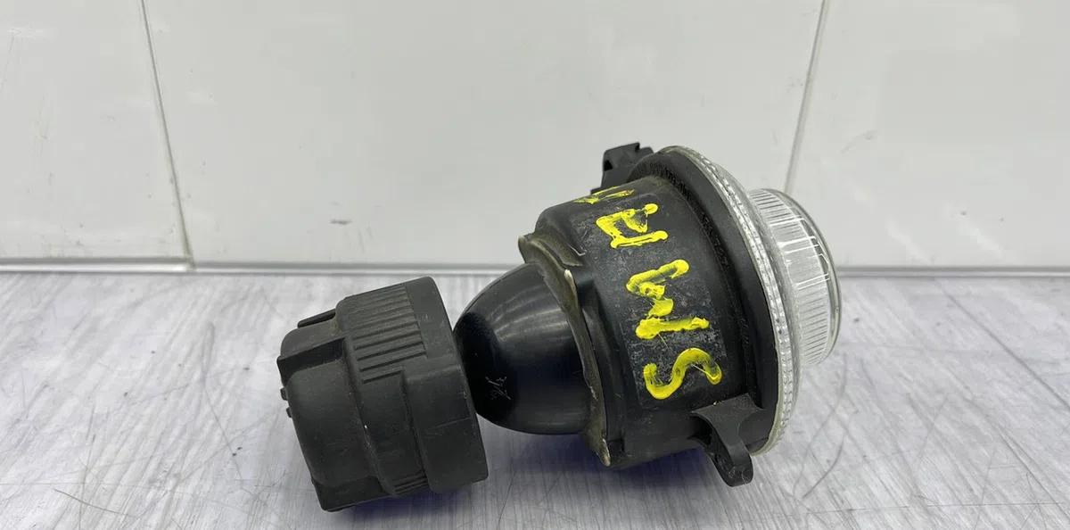 Phare antibrouillard avant gauche SMART FORFOUR 1 occasion