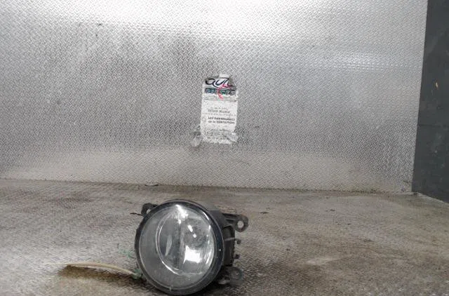 Phare antibrouillard avant gauche SUZUKI SWIFT 3  SWIFT 3 occasion
