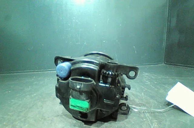 Phare antibrouillard avant gauche Suzuki SWIFT III (MZ, EZ) 1.3 ddis (rs 413d) (2005) 5 portes occasion
