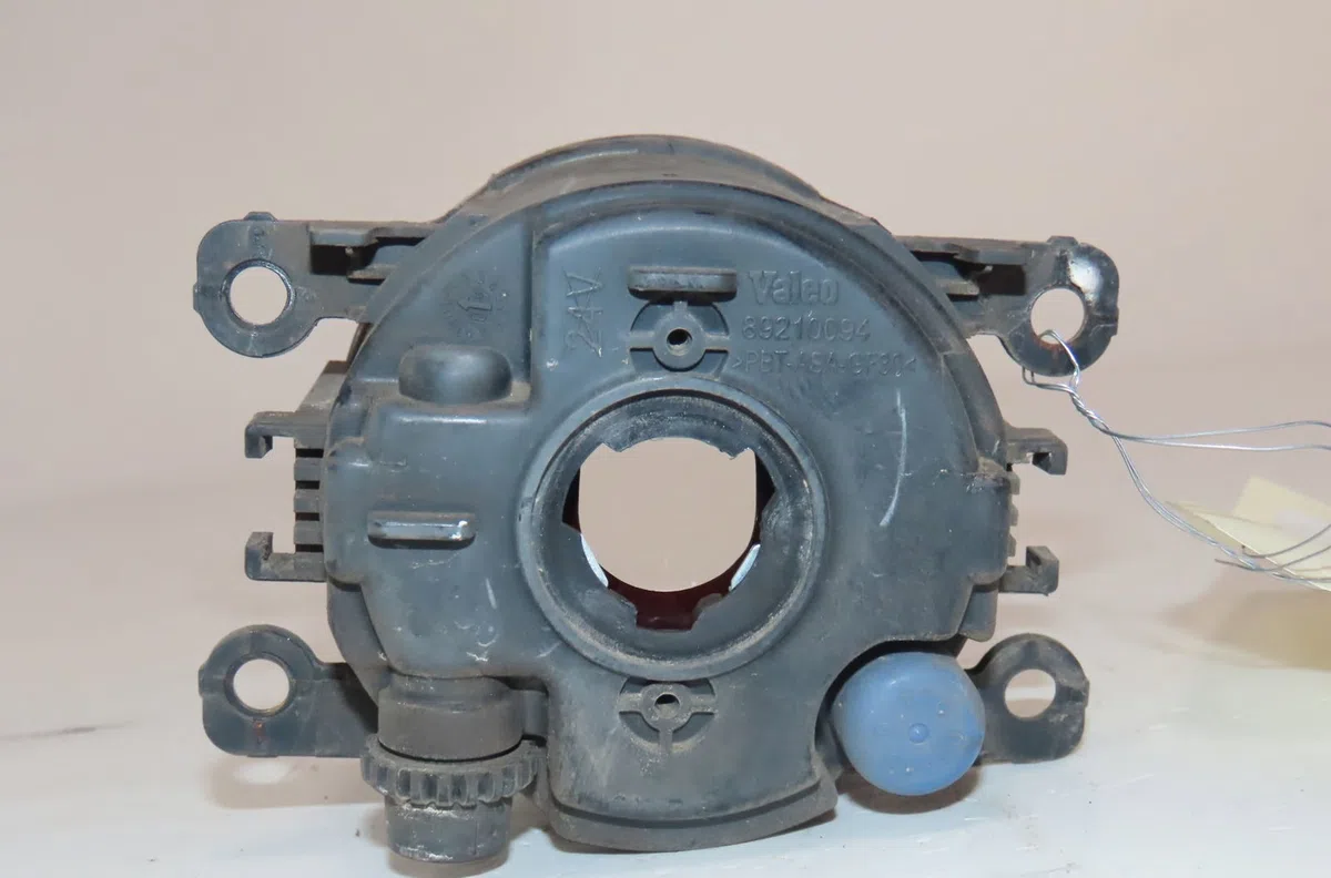Phare antibrouillard avant gauche Suzuki SWIFT III (MZ, EZ) 1.3 ddis (rs 413d) (2005) occasion