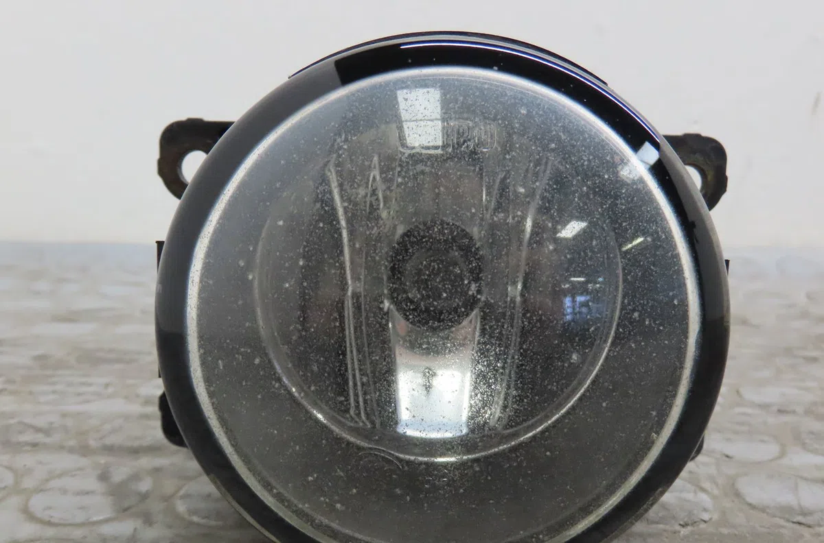 Phare antibrouillard avant gauche Suzuki SWIFT III (MZ, EZ) 1.3 (rs 413) (2005) occasion