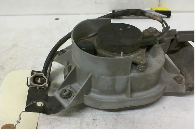Phare antibrouillard avant gauche SUZUKI WAGON-R phase 1 04-2000--12-2007 1.3 GLX 80ch occasion
