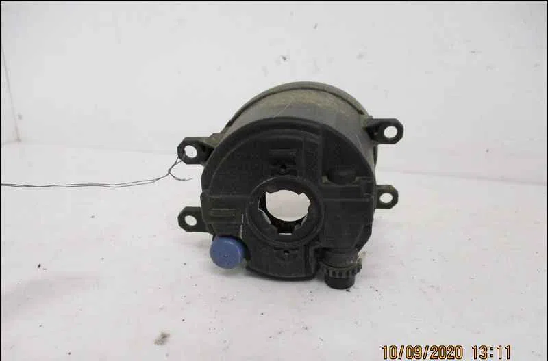 Phare antibrouillard avant gauche TOYOTA AURIS I occasion