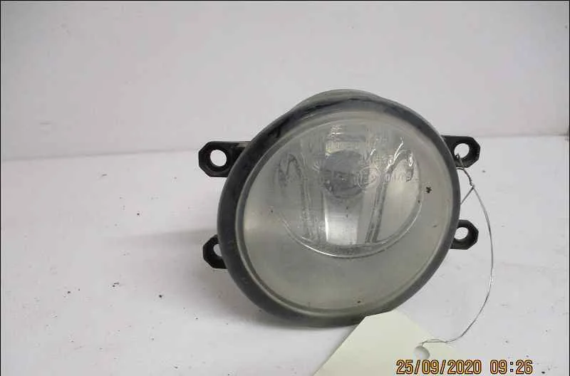 Phare antibrouillard avant gauche TOYOTA AURIS I occasion