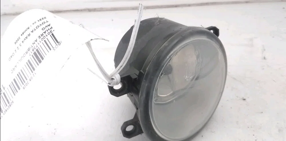Phare antibrouillard avant gauche Toyota RAV 4 III (_A3_) 2.2 d 4wd (ala30_) (2006-2012) occasion