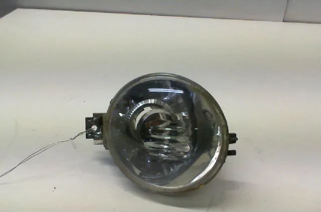 Phare antibrouillard avant gauche VOLKSWAGEN LUPO Phase 1 10-1998--06-2005 occasion