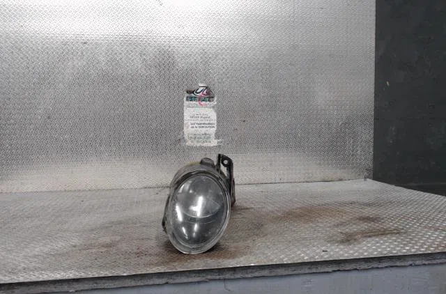 Phare antibrouillard avant gauche Volkswagen PASSAT B6 (3C2) 2.0 tdi 16v (2005-2010) occasion