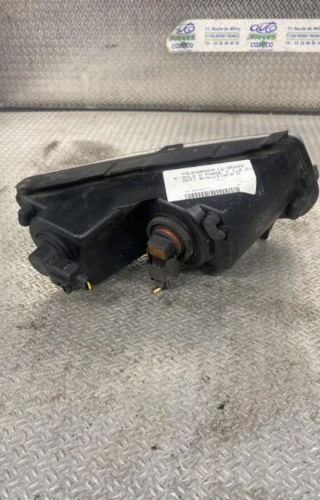 Phare antibrouillard avant gauche VOLKSWAGEN POLO 5  POLO 5 PHASE 1 occasion