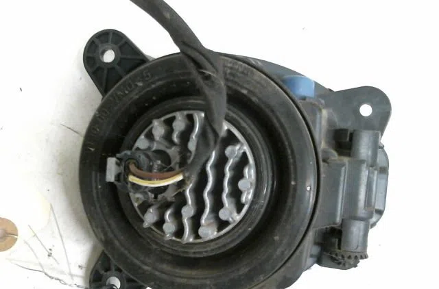 Phare antibrouillard avant gauche Volkswagen POLO VI (AW1, BZ1, AE1) 1.0 tsi (2017) occasion