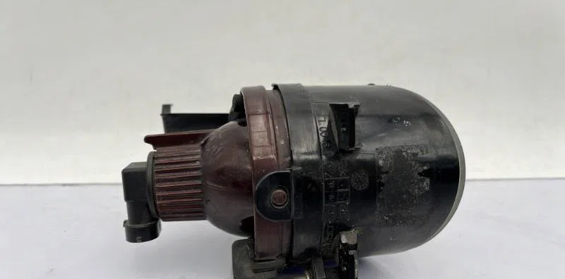 Phare antibrouillard avant gauche VOLKSWAGEN TOURAN 1 PHASE 1 occasion