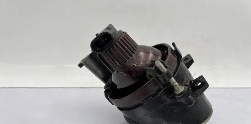 Phare antibrouillard avant gauche VOLKSWAGEN TOURAN 1 PHASE 1 occasion